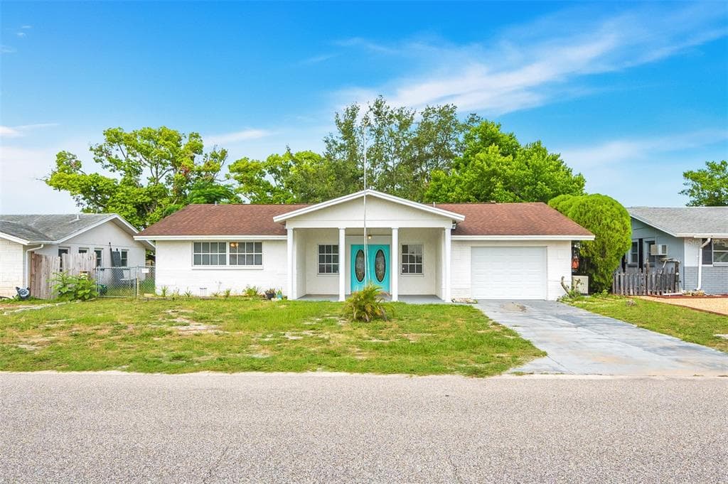 10235 GARDENIA LN PORT RICHEY, FL 34668