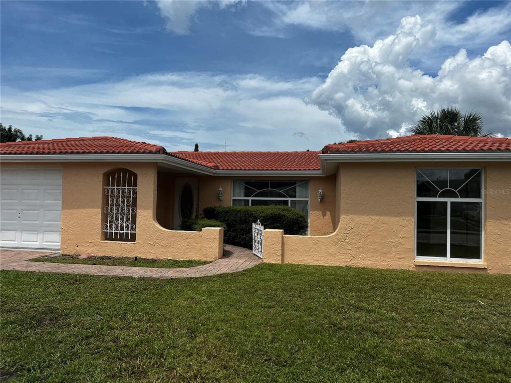 7225 CASTANEA DRIVE PORT RICHEY, FL 34668