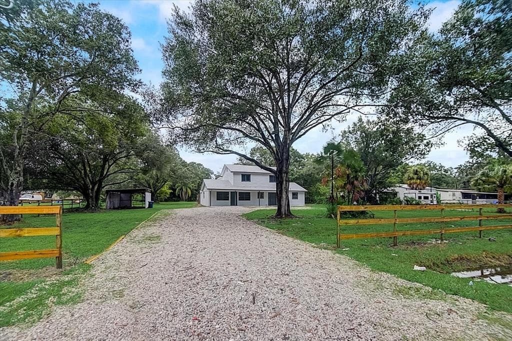 2503 W LAKE DRIVE WIMAUMA, FL 33598