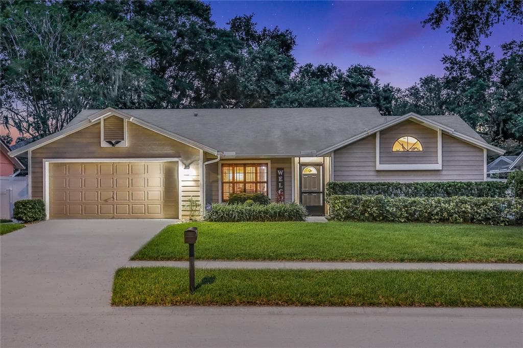 2411 ARBORWOOD DRIVE VALRICO, FL 33596