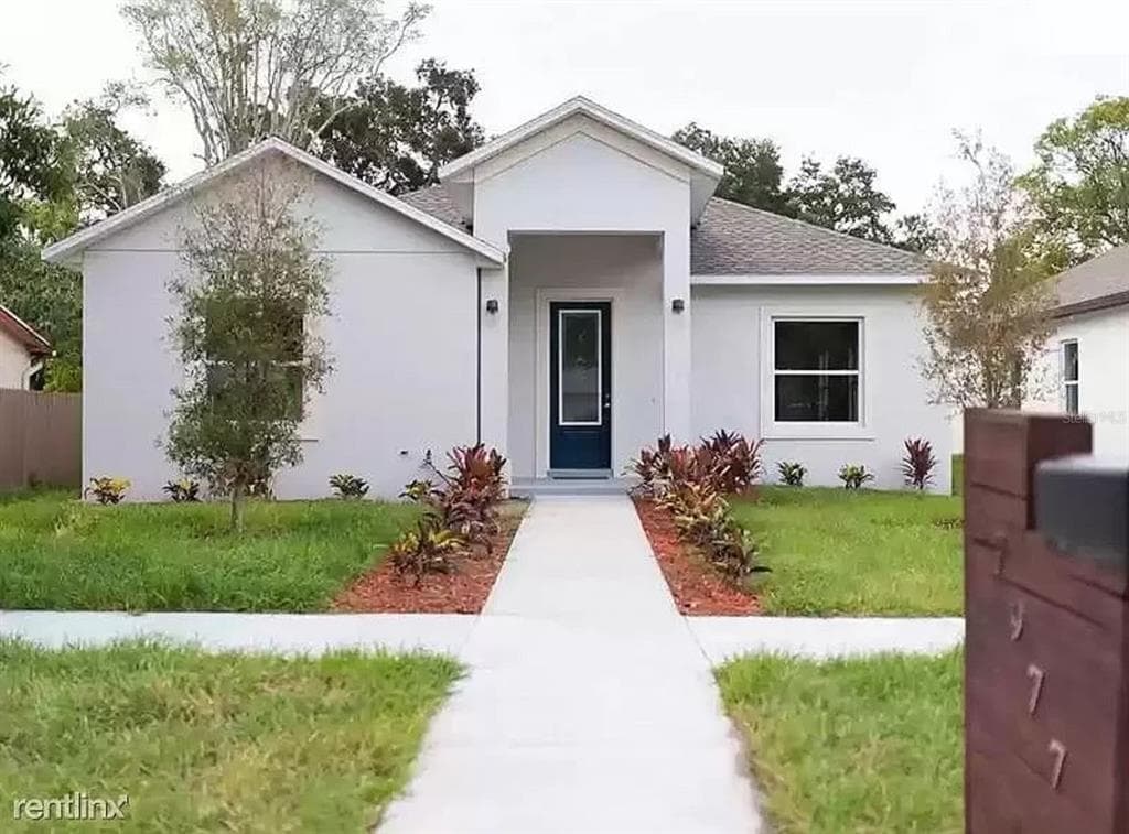 7977 49TH AVENUE N ST PETERSBURG, FL 33709