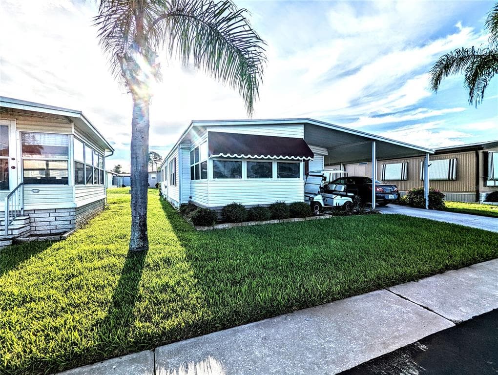 39820 US HIGHWAY 19 N UNIT 147 TARPON SPRINGS, FL 34689