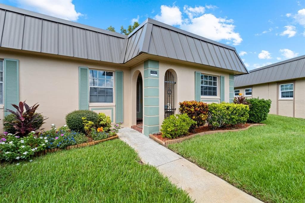 4357 SUMMERSUN DRIVE UNIT 4357 NEW PORT RICHEY, FL 34652