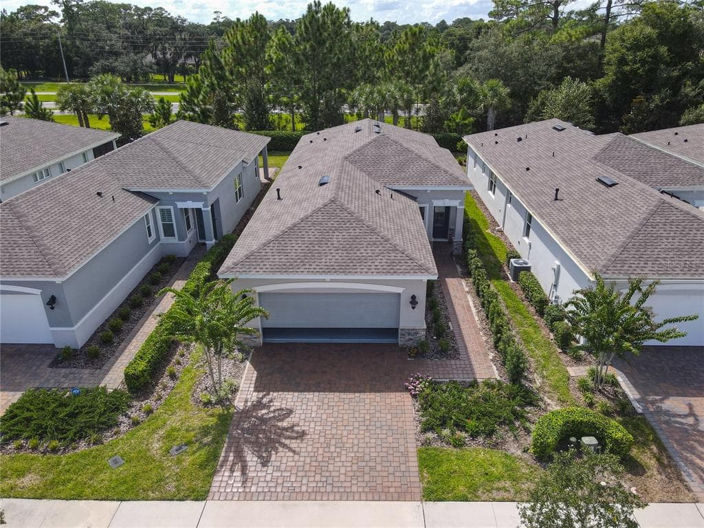 189 OLD MOSS CIRCLE DELAND, FL 32724
