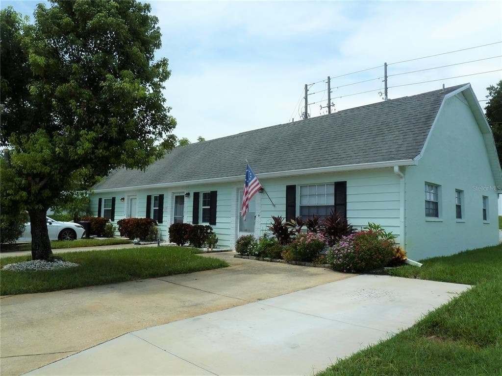 6631 DEVONSHIRE LANE NEW PORT RICHEY, FL 34653