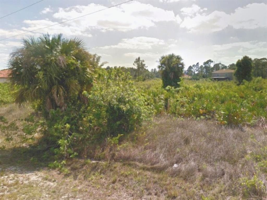 1207 CORTEZ AVENUE LEHIGH ACRES, FL 33972
