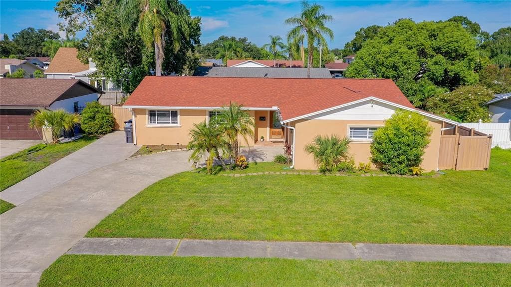 4714 SOAPSTONE DRIVE TAMPA, FL 33615