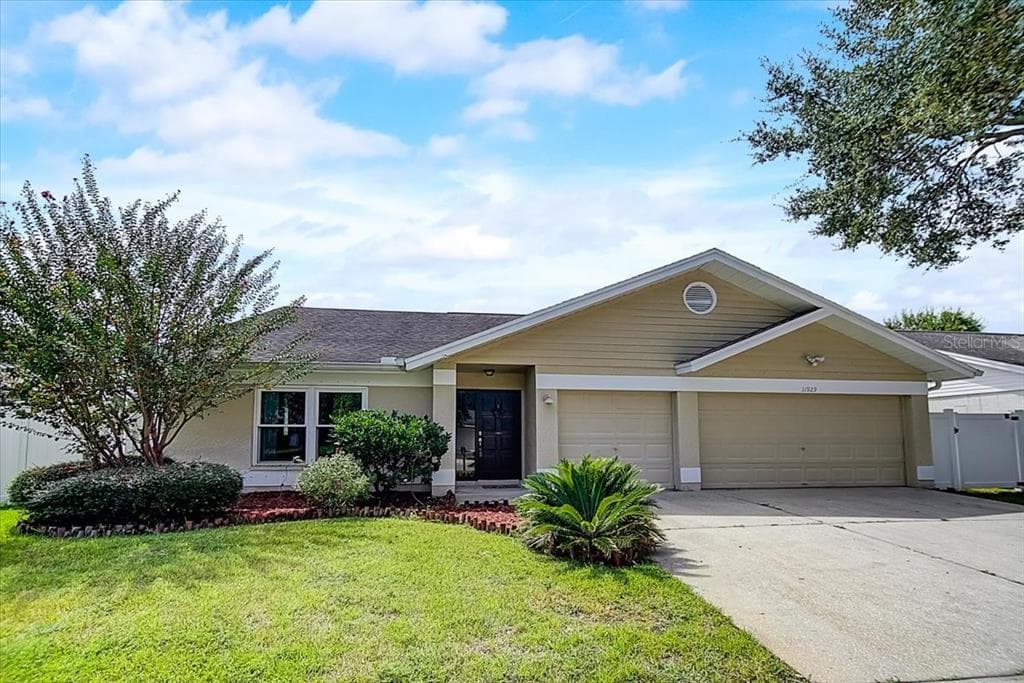11929 STEPPINGSTONE BOULEVARD TAMPA, FL 33635