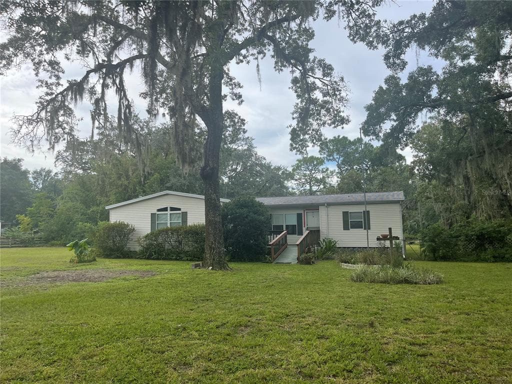 10116 WOODLAND DRIVE HUDSON, FL 34669