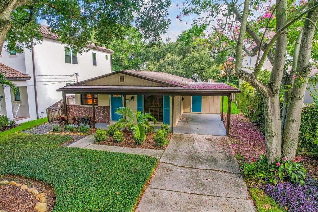 3113 W KNIGHTS AVENUE