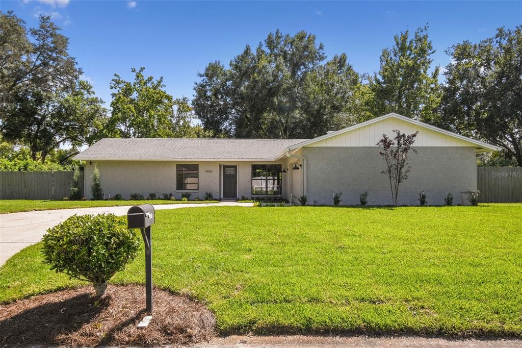 19921 JODI DRIVE LUTZ, FL 33558