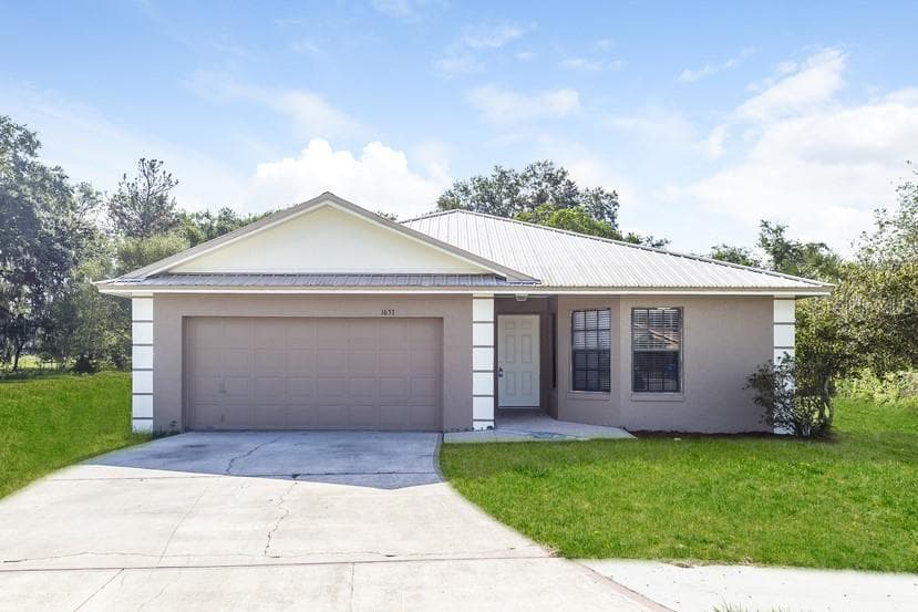 1657 SUNBURST WAY KISSIMMEE, FL 34744