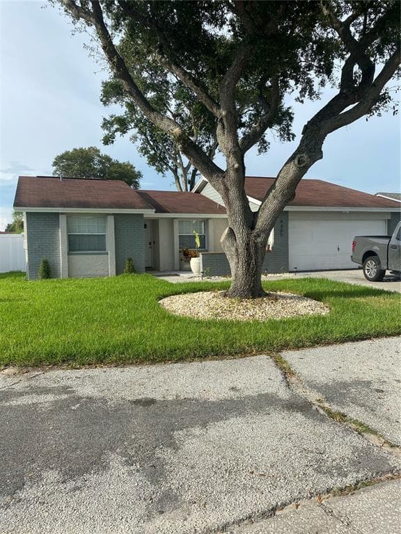9405 HILLDROP COURT TAMPA, FL 33615