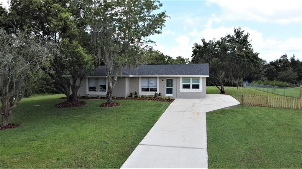 3352 FOXWOOD BOULEVARD WESLEY CHAPEL, FL 33543