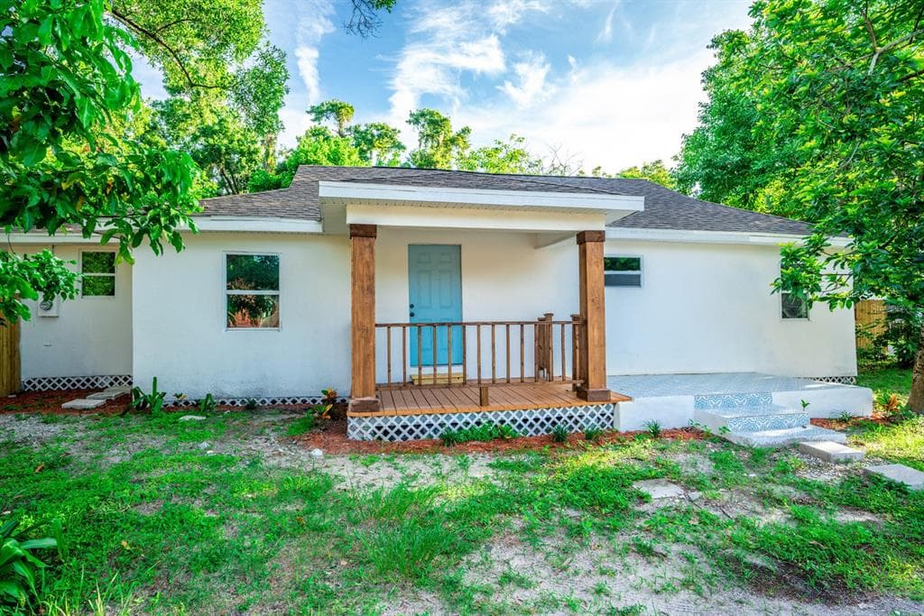 1608 E NEW ORLEANS AVENUE TAMPA, FL 33610