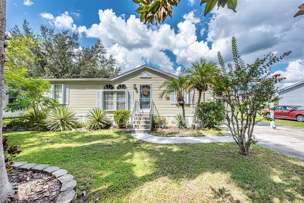 10426 GOSHAWK DRIVE RIVERVIEW, FL 33578