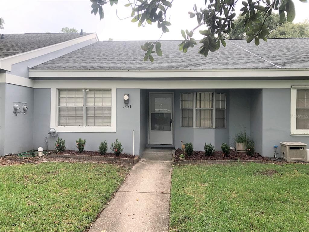 1353 KITTERY COURT SAFETY HARBOR, FL 34695