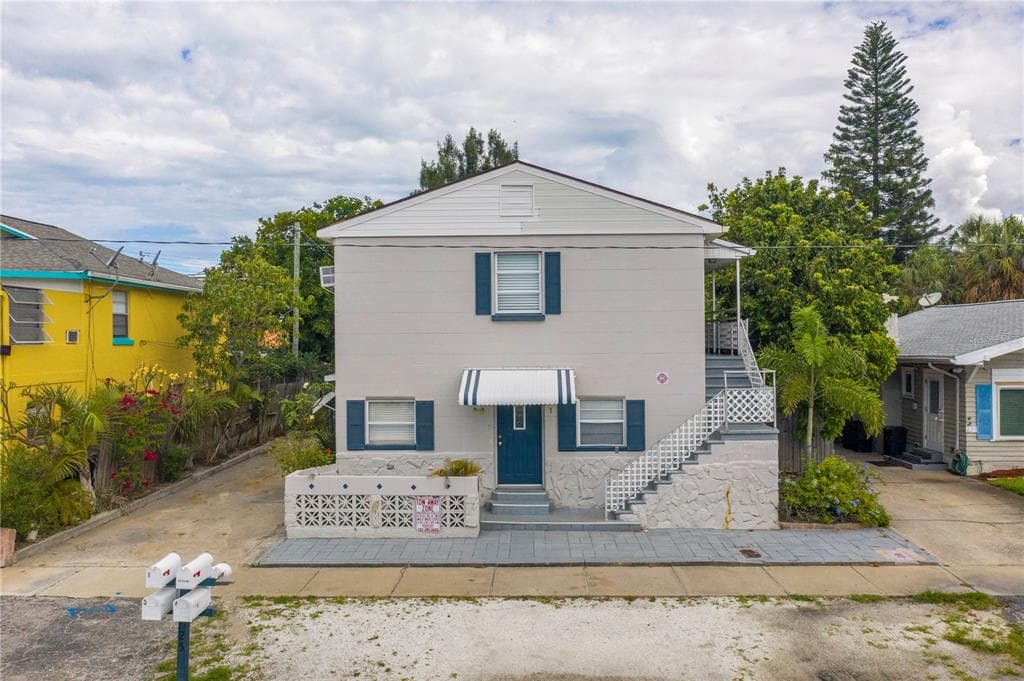 625 73RD AVENUE ST PETE BEACH, FL 33706
