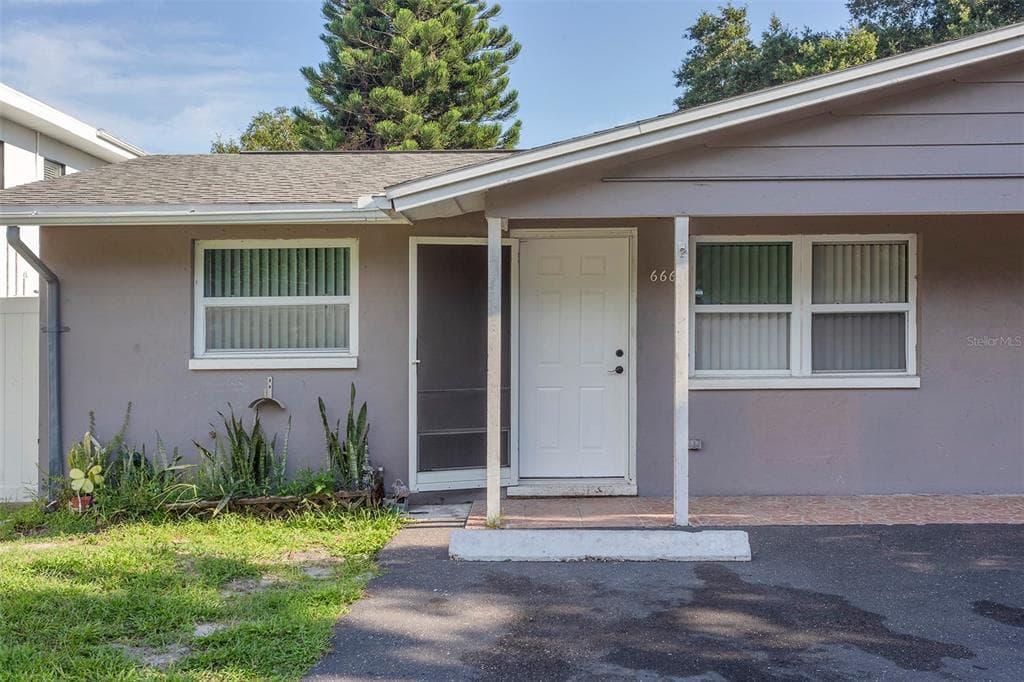 666 UNION STREET DUNEDIN, FL 34698