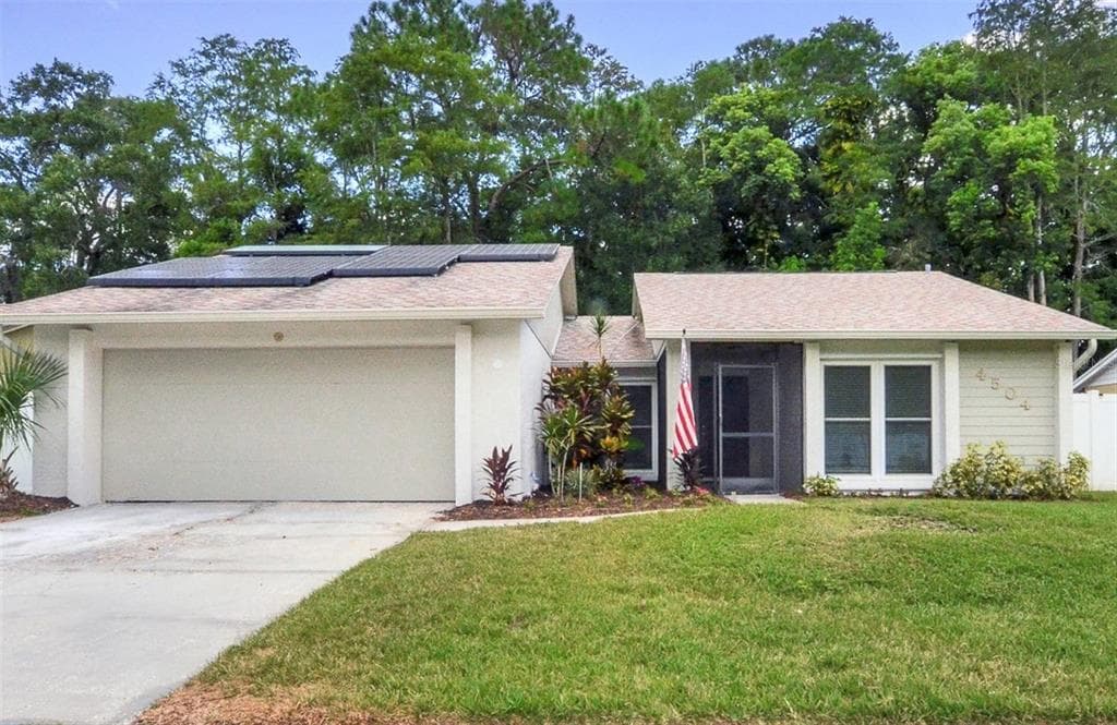 4504 GRAINARY AVENUE TAMPA, FL 33624