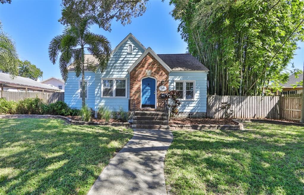 2649 DARTMOUTH AVENUE N ST PETERSBURG, FL 33713