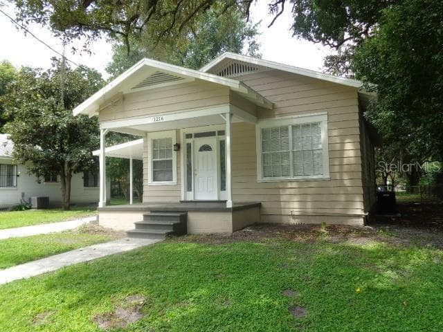 1216 E IDA STREET TAMPA, FL 33603