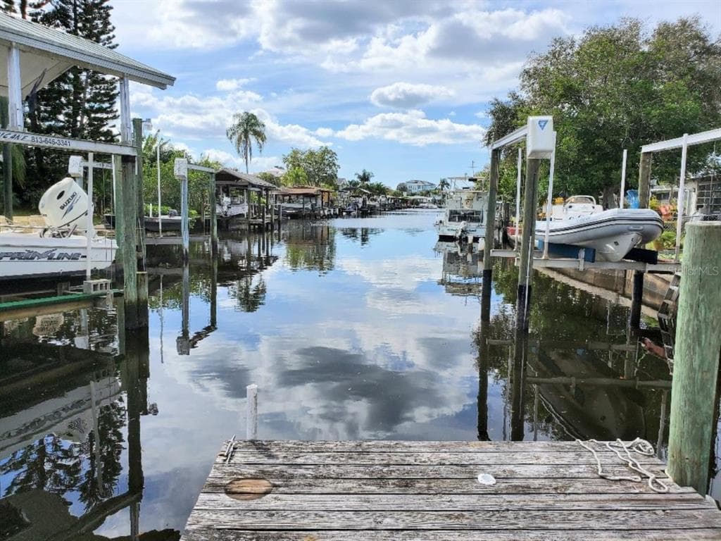 802 WHITE HERON BOULEVARD UNIT BLVD RUSKIN, FL 33572