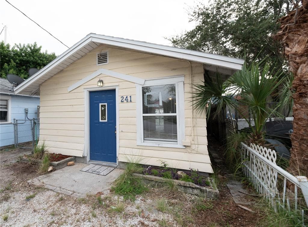 241 BOCA CIEGA DRIVE MADEIRA BEACH, FL 33708