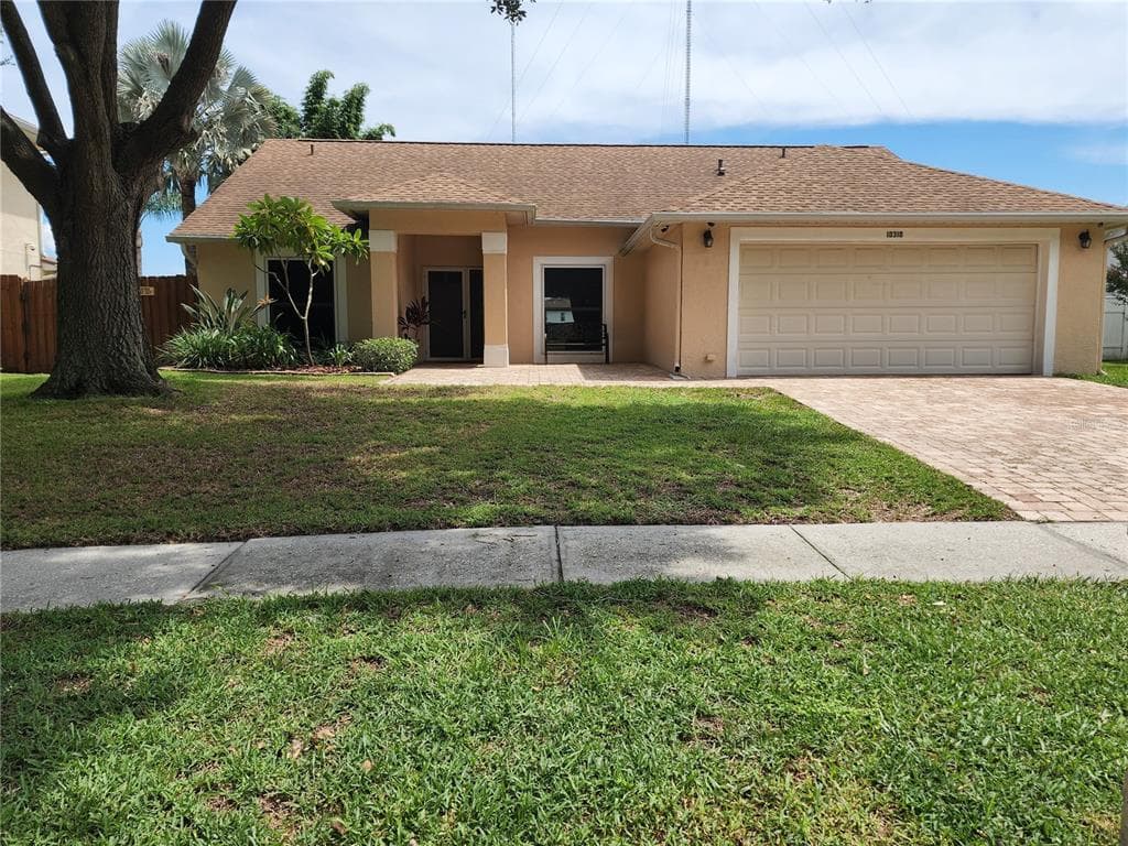 10310 SALISBURY STREET RIVERVIEW, FL 33569