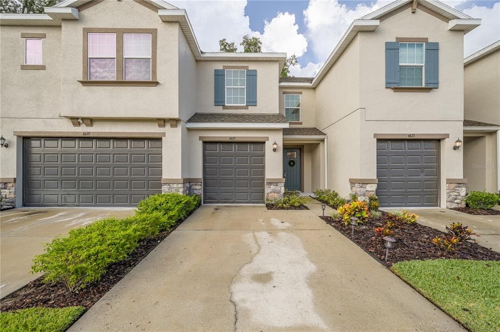6625 CITRUS CREEK LANE TAMPA, FL 33625