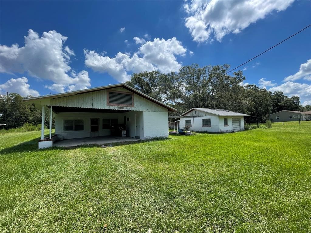 2400 EVERGREEN LANE LUTZ, FL 33558