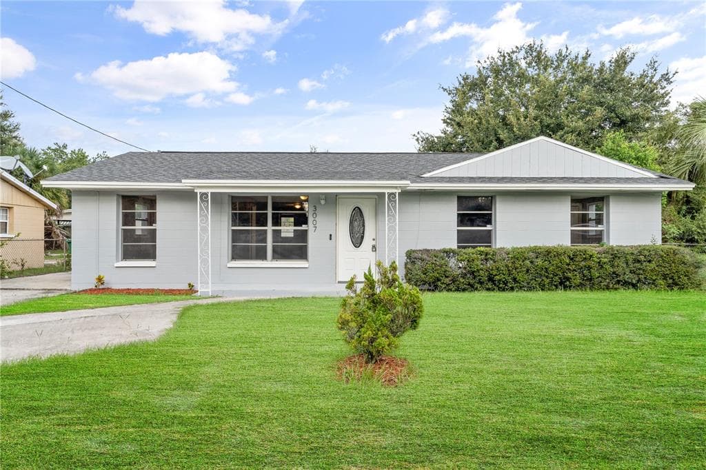 3007 DODGE STREET TAMPA, FL 33605