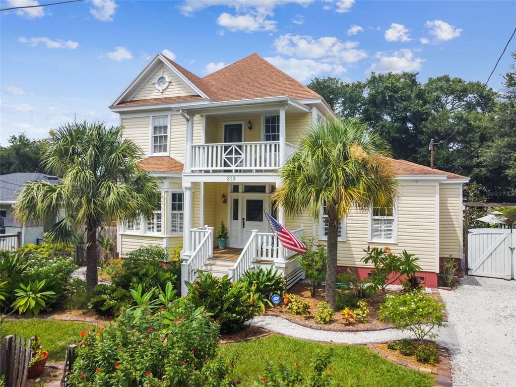 313 W ROSS AVENUE TAMPA, FL 33602