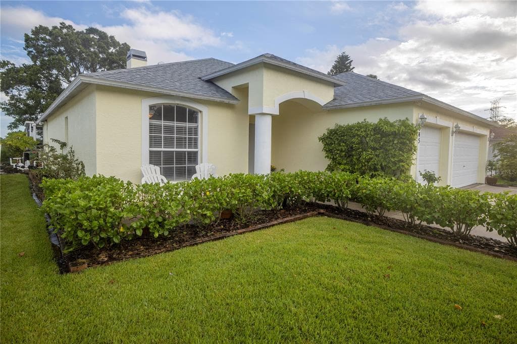 1545 JEFFREY COURT LARGO, FL 33771