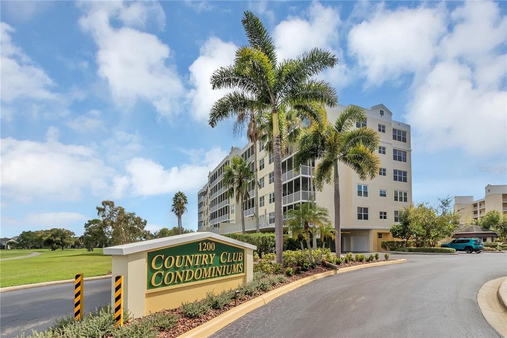 1200 COUNTRY CLUB DRIVE UNIT 3502 LARGO, FL 33771