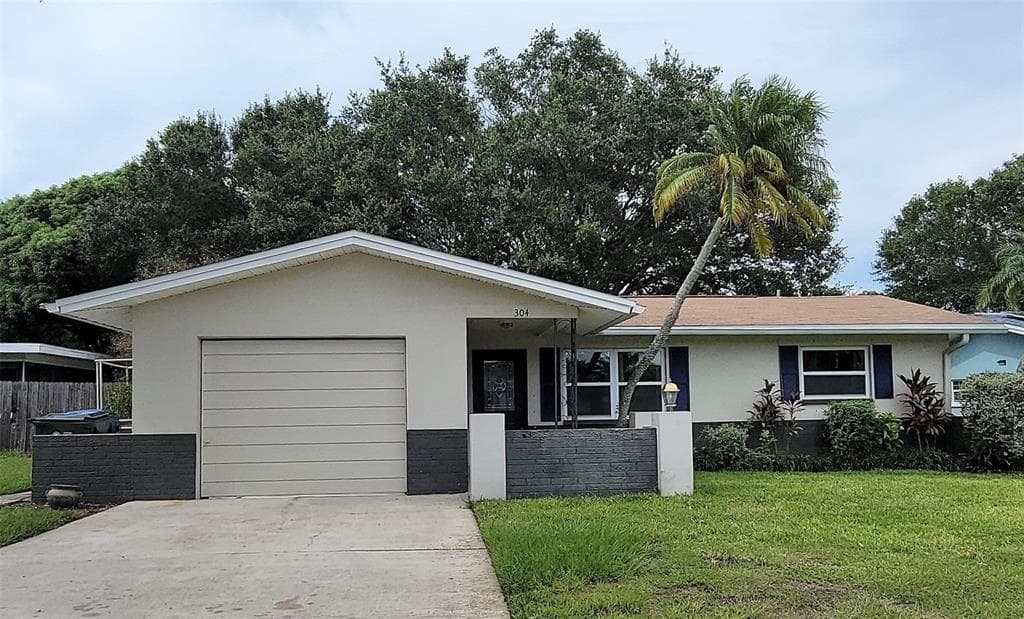 304 INLET COURT