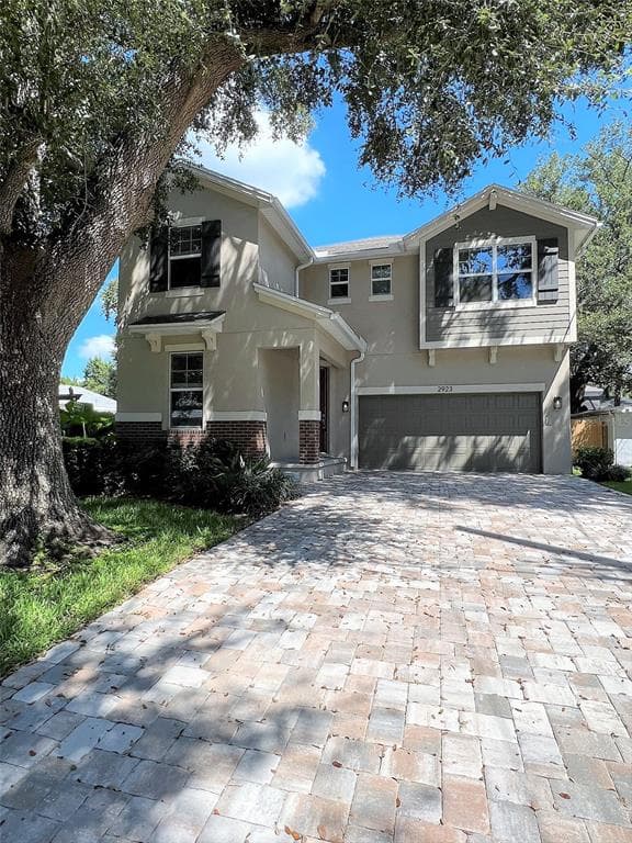 2923 W ARCH STREET TAMPA, FL 33607