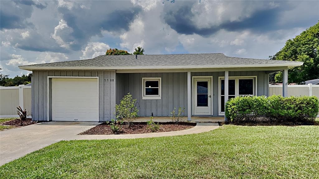 2708 MIDDLE STREET ORLANDO, FL 32807