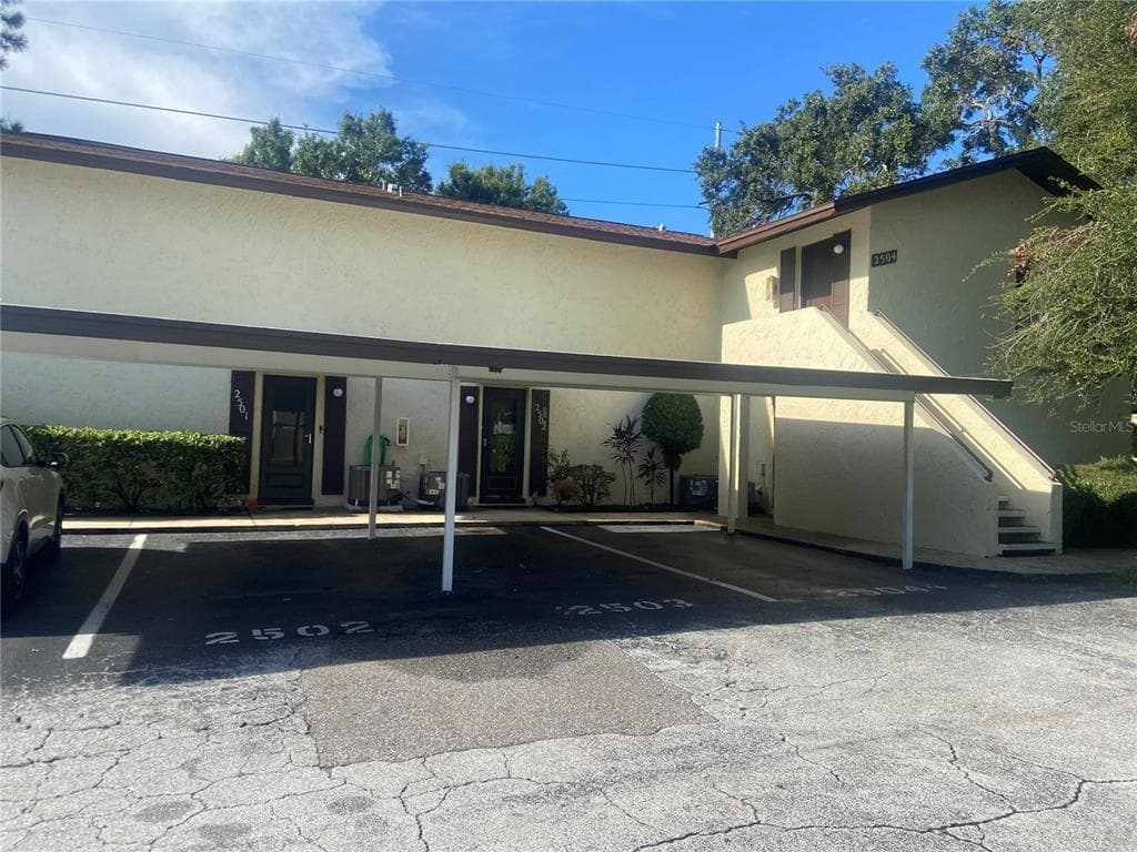 501 E BAY DRIVE UNIT 2502 LARGO, FL 33770