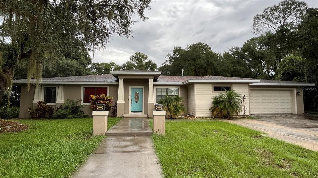 1425 LINDEN COURT DELTONA, FL 32725