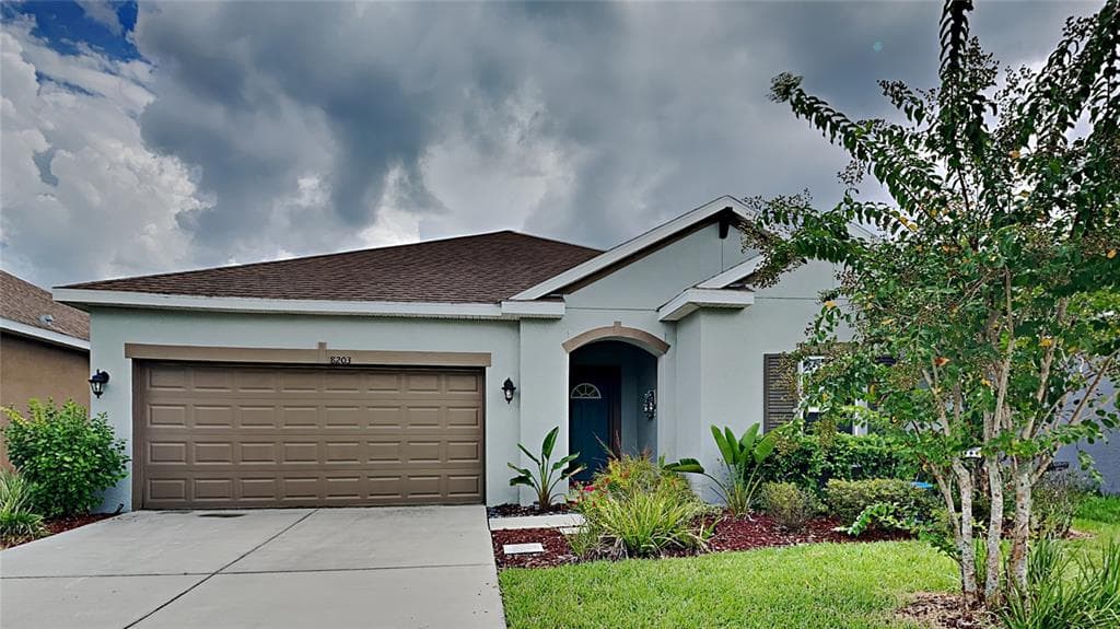 8203 BARNSIDE VIEW LANE GIBSONTON, FL 33534