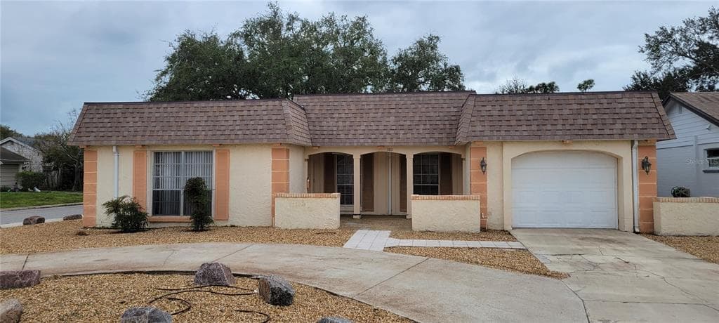 3811 GREENFIELD DRIVE NEW PORT RICHEY, FL 34652