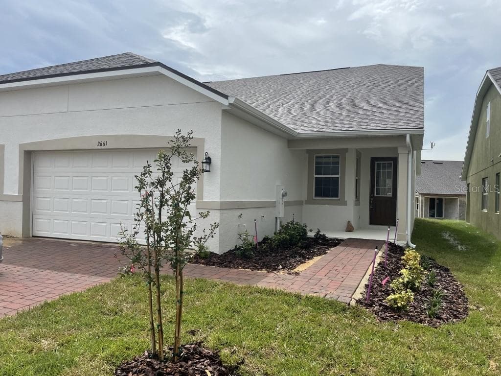 2661 SPIDER LILY COURT CLERMONT, FL 34711