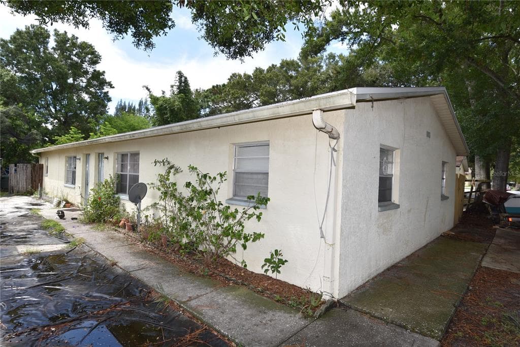 15110 VERONA AVENUE CLEARWATER, FL 33760