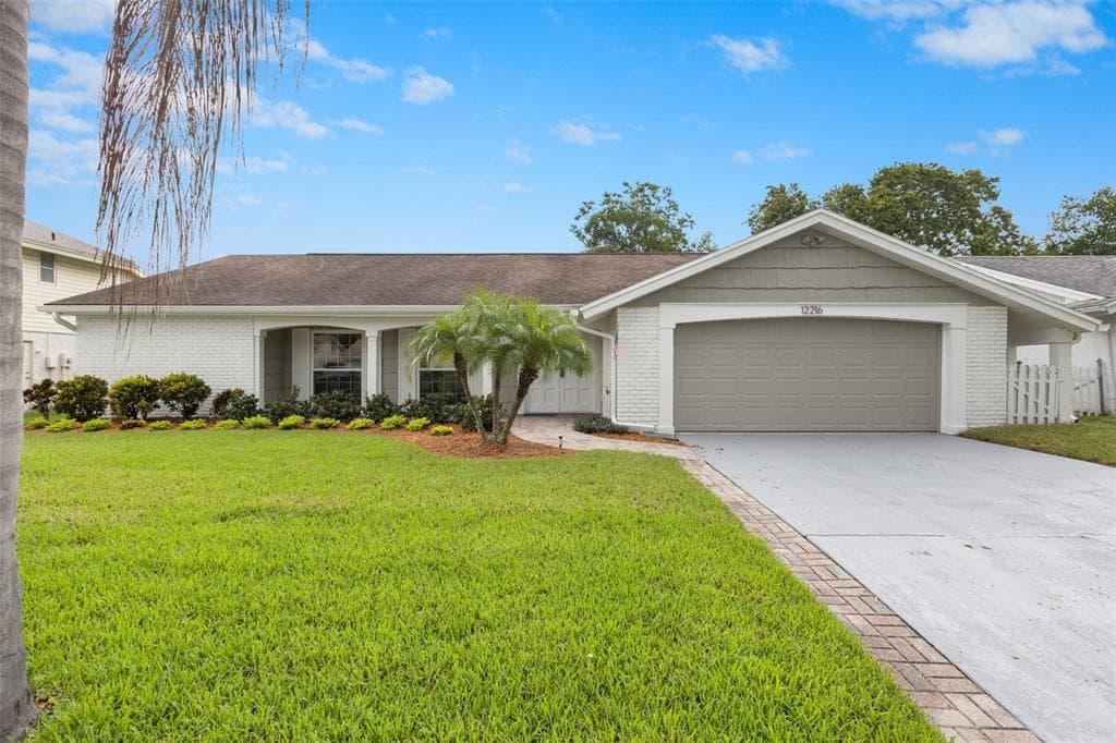 12216 QUAIL RUN ROW HUDSON, FL 34667