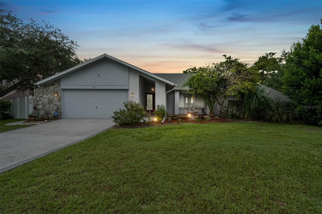 5271 BIRCHWOOD ROAD SPRING HILL, FL 34608