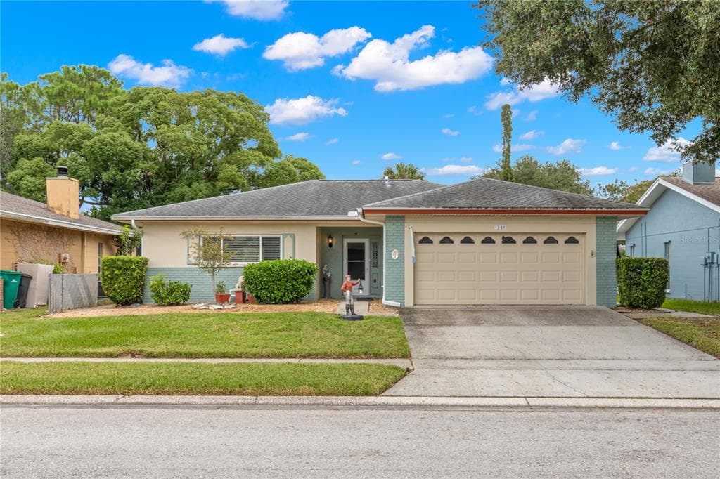1991 GROVE VALLEY AVENUE PALM HARBOR, FL 34683