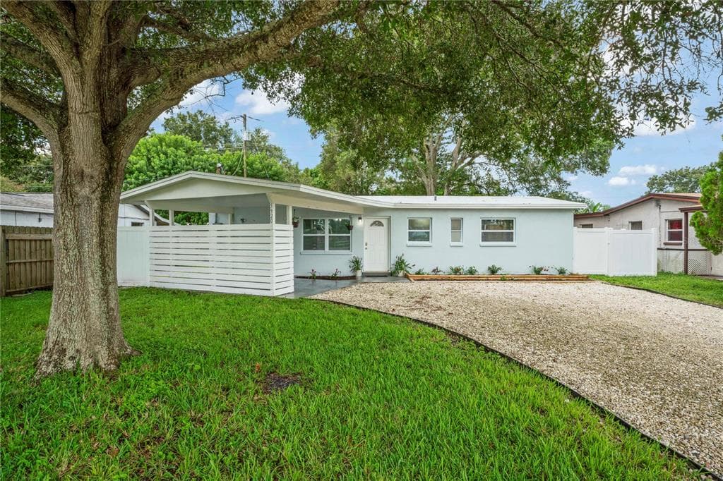 5920 86TH AVENUE N PINELLAS PARK, FL 33782