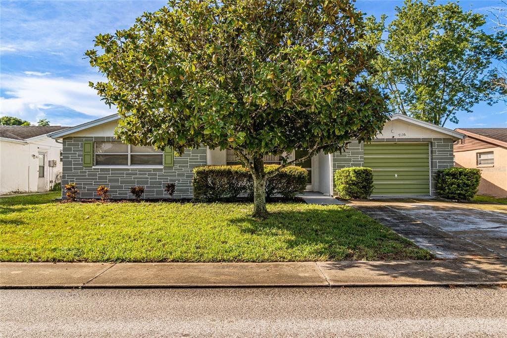7136 NOVA SCOTIA DRIVE PORT RICHEY, FL 34668