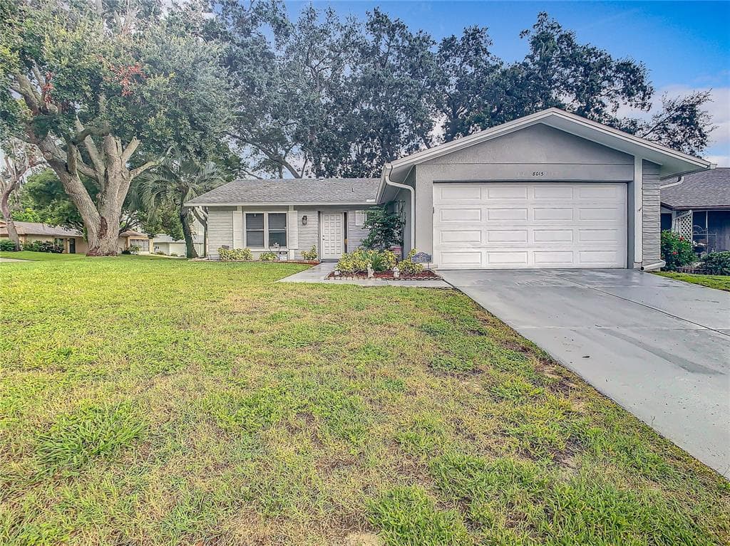 8015 PASADENA DRIVE PORT RICHEY, FL 34668